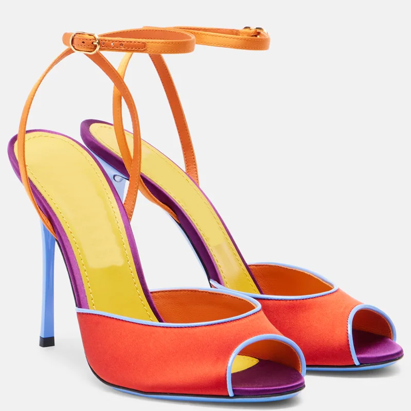 Peep Toe Heels - Satynowe sandały peep toe w mieszanych