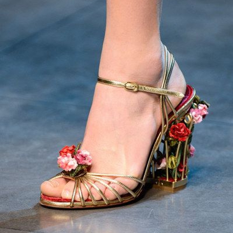 Women'S Shoes Clogs - Luksusowe sandały damskie w kształcie klatki