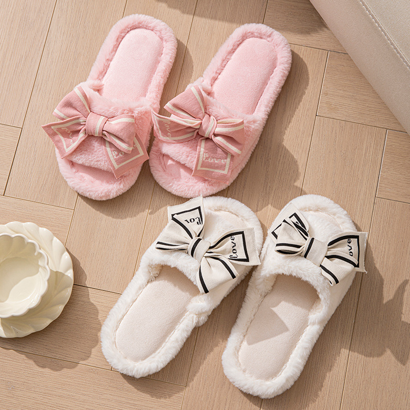 Urocze puszyste damskie kapcie – Women Shoes On Sale recenzja i cena