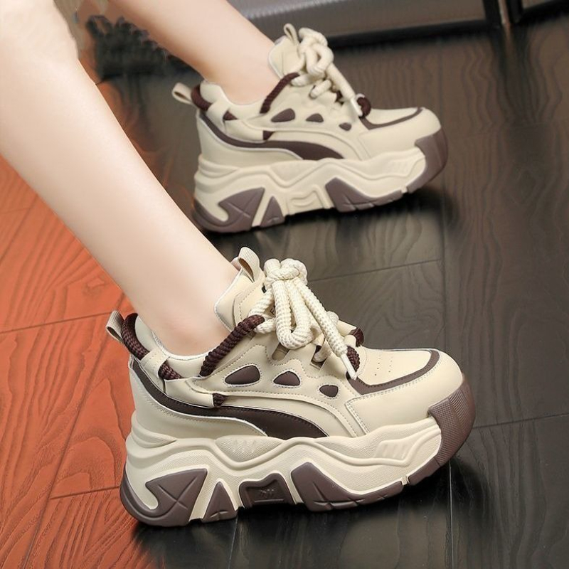 Obowiązkowe buty na zimę 2025: – Women Shoes Must Have recenzja i cena